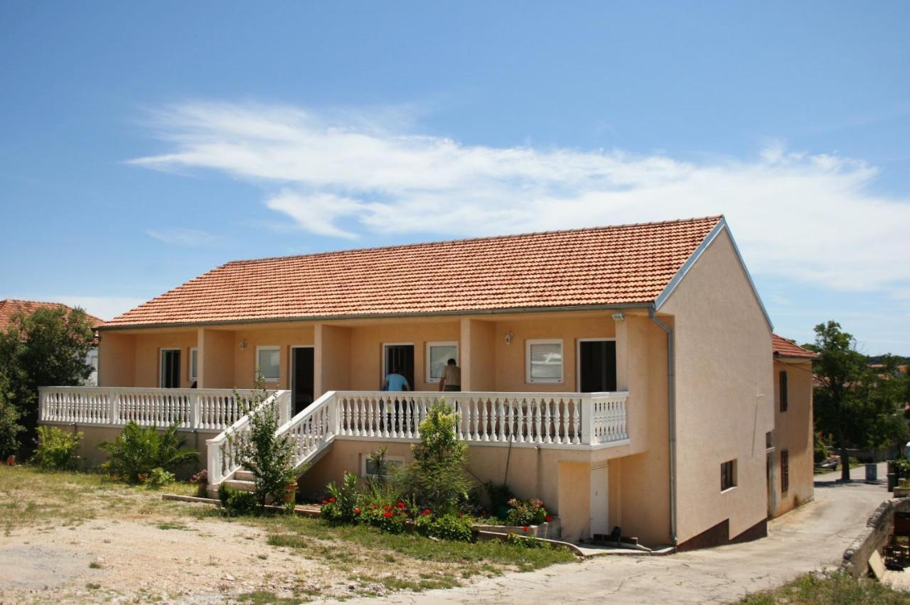 Apartments With A Parking Space Jezera, Murter - 5107 Exterior foto