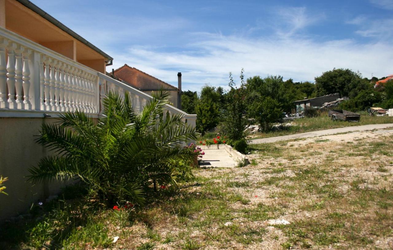 Apartments With A Parking Space Jezera, Murter - 5107 Exterior foto